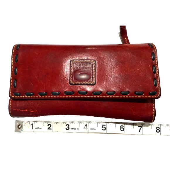 Dooney & Bourke Florentine Continental Clutch Wallet 9Y507 Red PREOWNED - Picture 9 of 10
